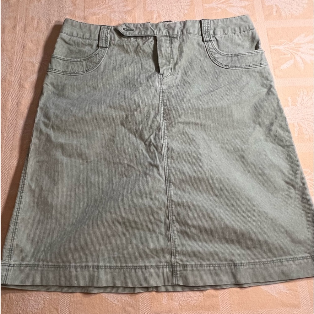 Gap Light Sage Green Corduroy Skirt